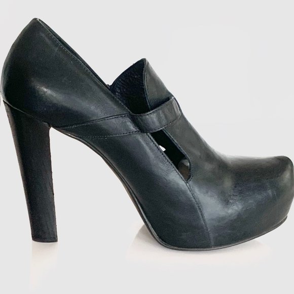 Henry Beguelin Black Mary Jane Heels - Picture 2 of 9